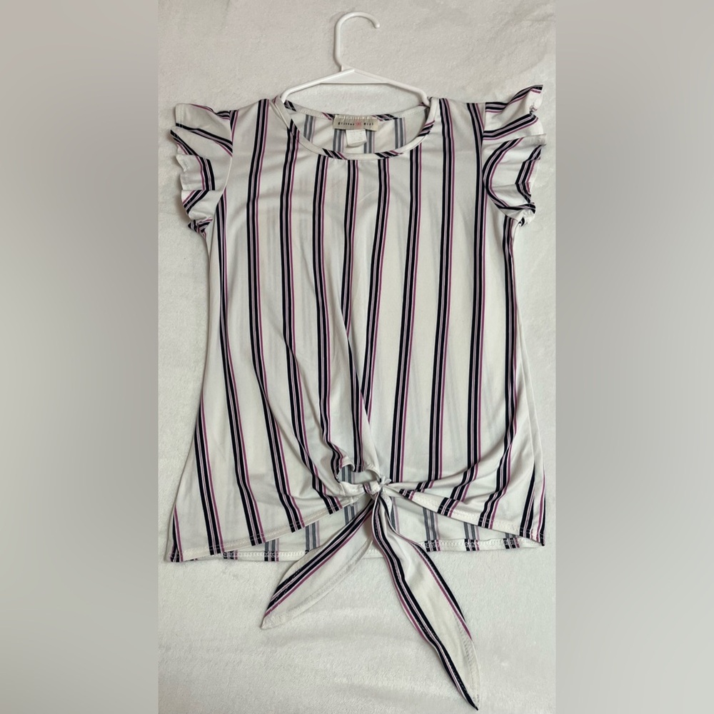 Chic Ruffle Sleeve Striped Blouse
